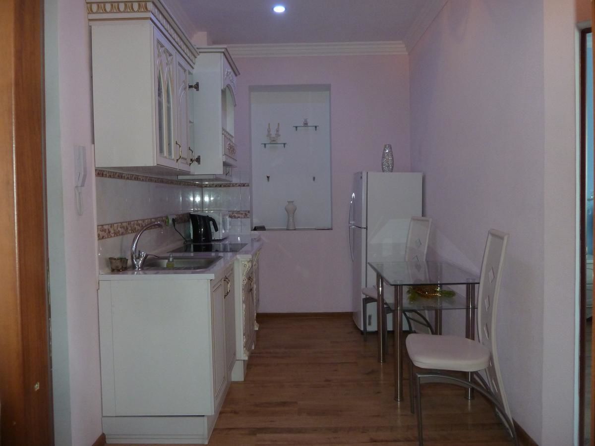 Апартаменты apartment in Chernomorsk (Illichivsk) Черноморск-21