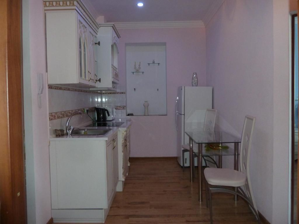 Апартаменты apartment in Chernomorsk (Illichivsk) Черноморск