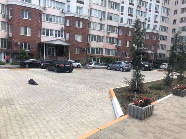 Апартаменты apartment in Chernomorsk (Illichivsk) Черноморск-25
